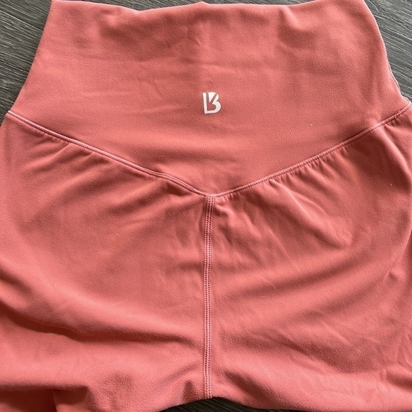 SzS BuffBunny Rosa Leggings in Cinnamon GUC Similar to Aligns - Picture 5 of 8